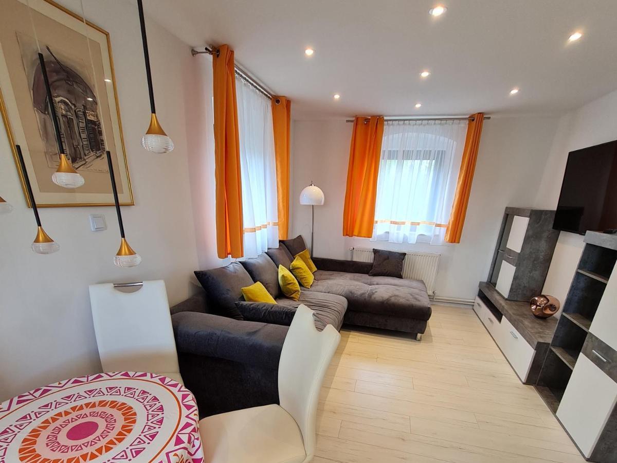 Ferien- Und Businesswohnung Relax Im Ersten Stock Sonnen エクステリア 写真