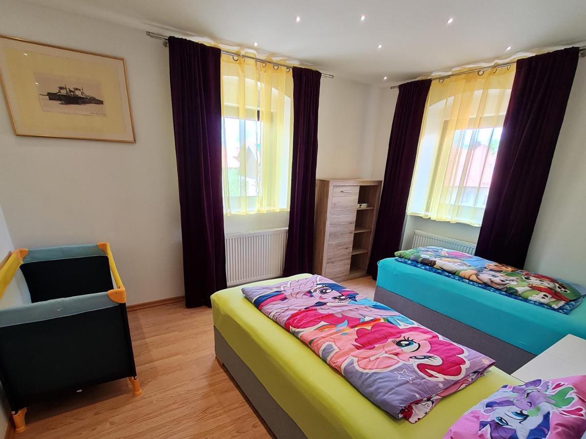 Ferien- Und Businesswohnung Relax Im Ersten Stock Sonnen エクステリア 写真