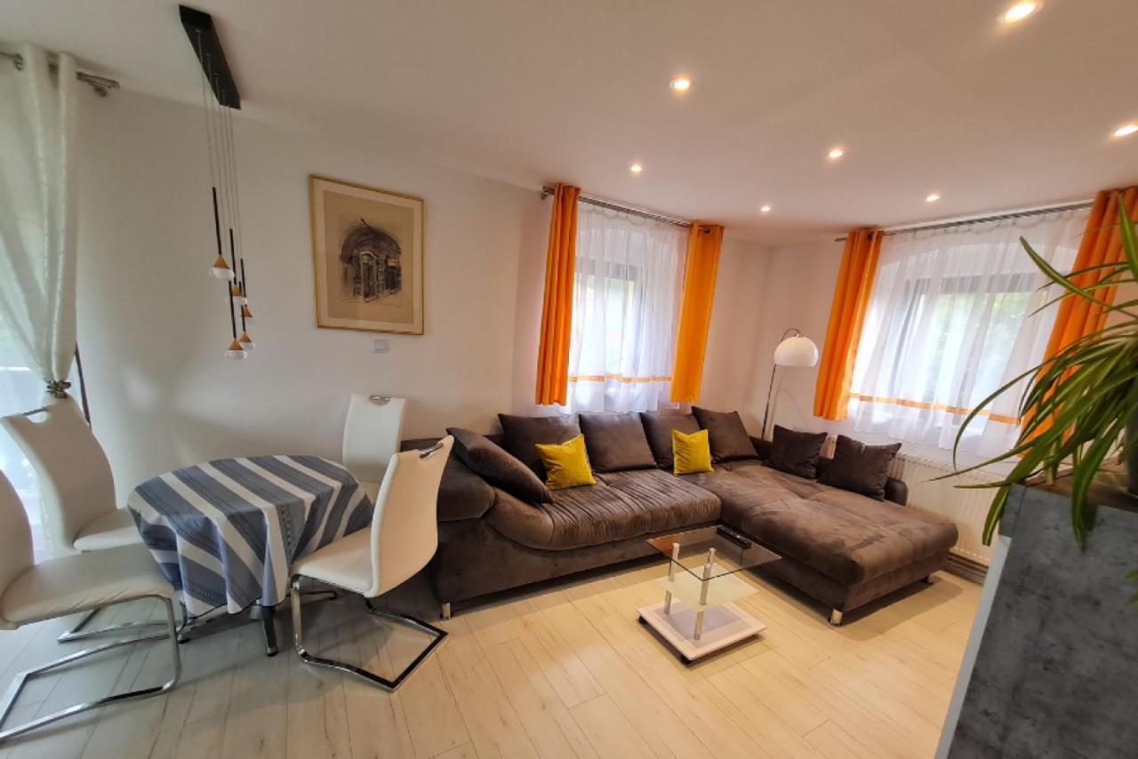 Ferien- Und Businesswohnung Relax Im Ersten Stock Sonnen エクステリア 写真