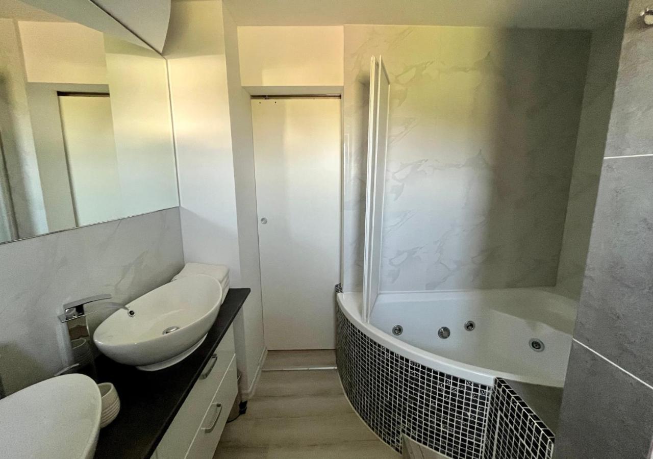 Ferien- Und Businesswohnung Relax Im Ersten Stock Sonnen エクステリア 写真